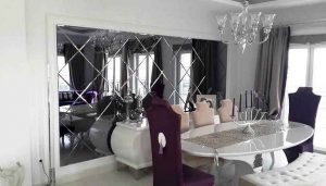 آینه کاری پشت تلویزیون