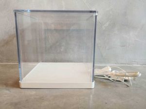 باکس شیشه ای