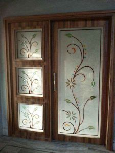 حکاکی روی شیشه