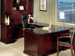 شیشه میز مدیریت