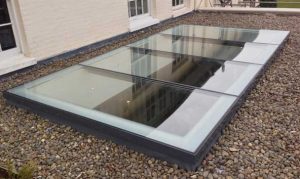 طلق شیشه ای