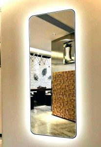 آینه اتاق پرو