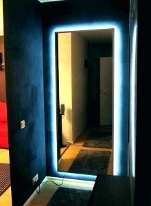 آینه نورپردازی