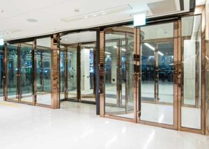 درب شیشه ای سکوریت