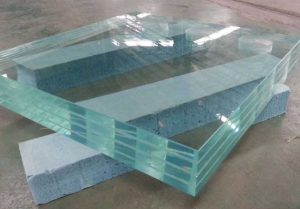 شیشه لمینت رنگی