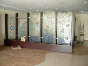 طراحی روی شیشه