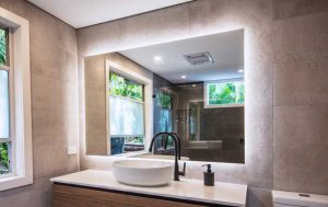 آینه مدرن روشویی