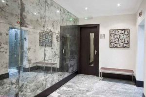 آینه آنتیک طرح دار