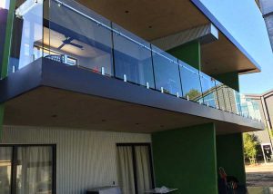 شیشه سکوریت 20 میل