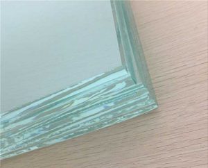 محافظ شیشه ای سنگ قبر