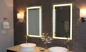 آینه سرویس بهداشتی