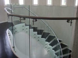 شیشه خم سکوریت
