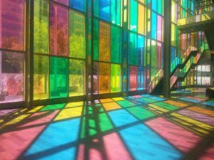 شیشه رنگی سنتی