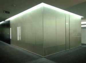 شیشه ساتینا