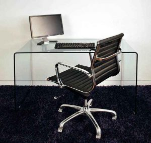 شیشه میز مدیریت