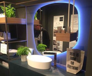 آینه نور مخفی