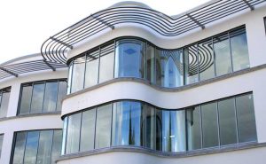 شیشه خم لمینت