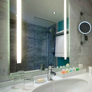 آینه های بک لایت