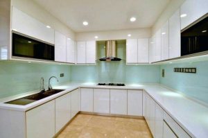 شیشه کابینت