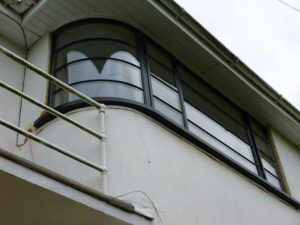 پنجره upvc خم