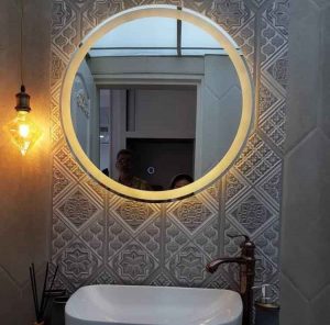 آینه ضد بخار