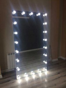 آینه قدی اتاق خواب