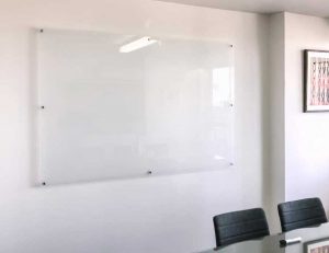 وایت برد شیشه ای اداری