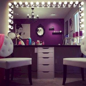 آینه دیواری