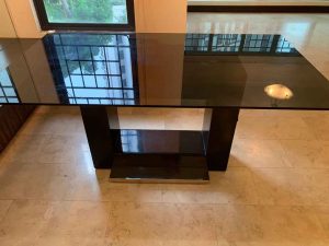 شیشه رنگی لاکوبل