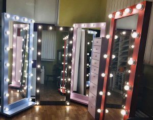 آینه چراغدار