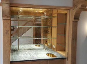 آینه کاری دیوار