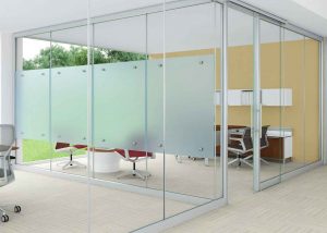 اتاقک شیشه ای