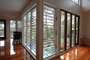 پنجره upvc حفاظ دار