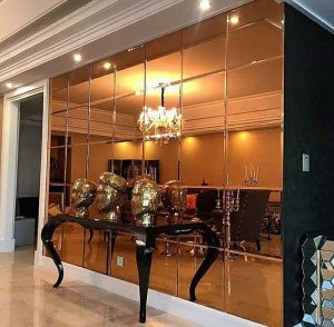 آینه سالن پذیرایی