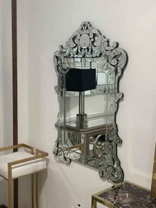 آینه دیواری