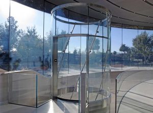 آسانسور شیشه ای