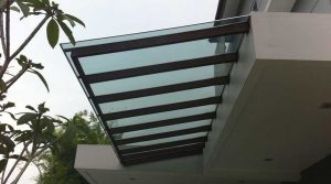 طلق شیشه ای