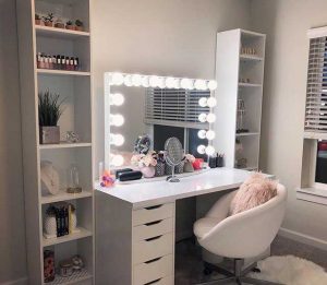 آینه پایه دار رومیزی
