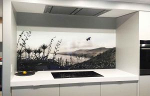 شیشه دکوراتیو