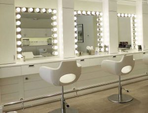 آینه لامپ دار