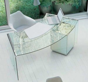 میز شیشه ای جلو مبلی