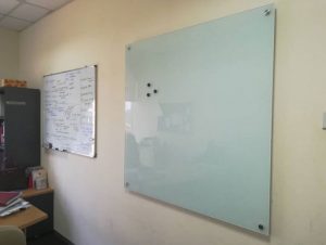 تخته وایت برد شیشه ای