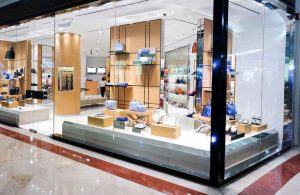 شیشه سکوریت مغازه