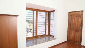 پنجره upvc حفاظ دار
