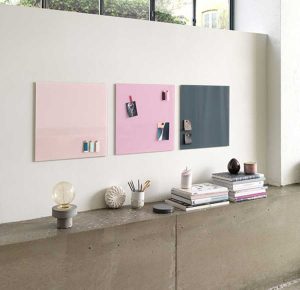 وایت برد شیشه ای پایه دار