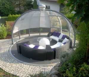 گنبد شیشه ای