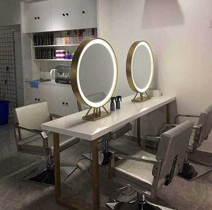 آینه بزرگ نما