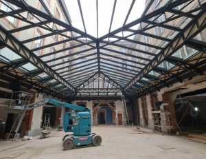 سقف شیشه ای متحرک