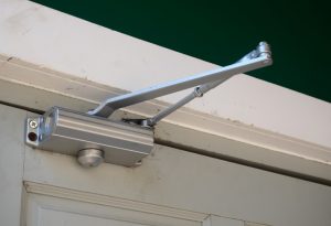 آرام بند درب