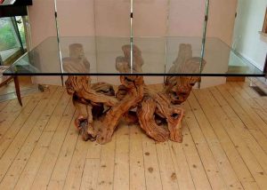 شیشه روی میز ناهارخوری